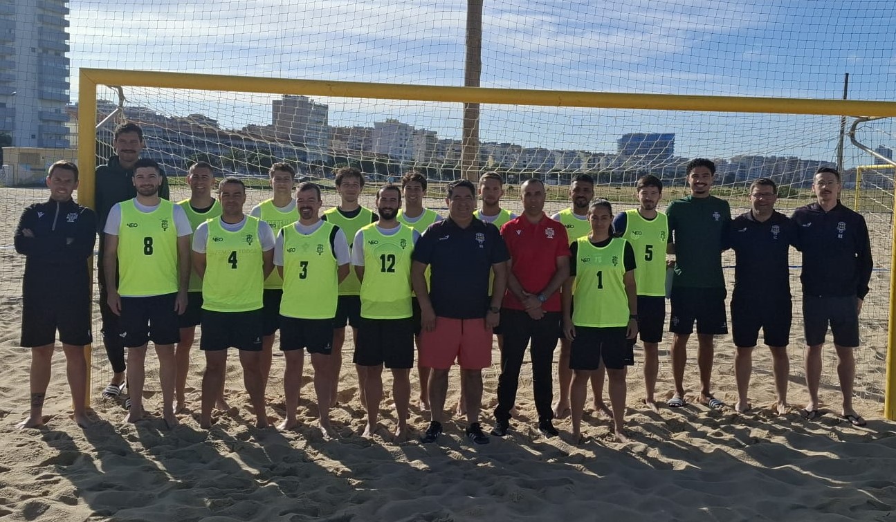 Árbitros de Coimbra aptos para a época de Futebol de Praia